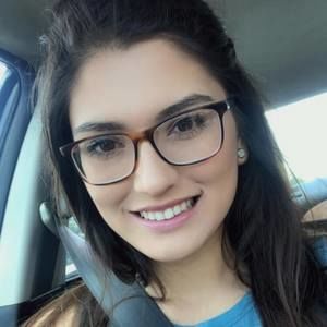 Meet your Posher, Alyssa